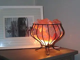 Metal Basket of Side Table Lamps with salt chunks